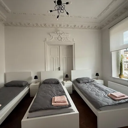 شقة Grand Business Loft Design P-65 *