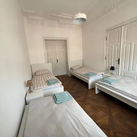 Grand Business Loft Design P-65