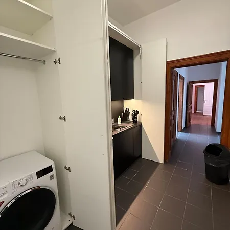 Grand Business Loft Design P-65 Λοτζ