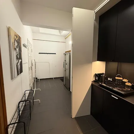 Grand Business Loft Design P-65 *